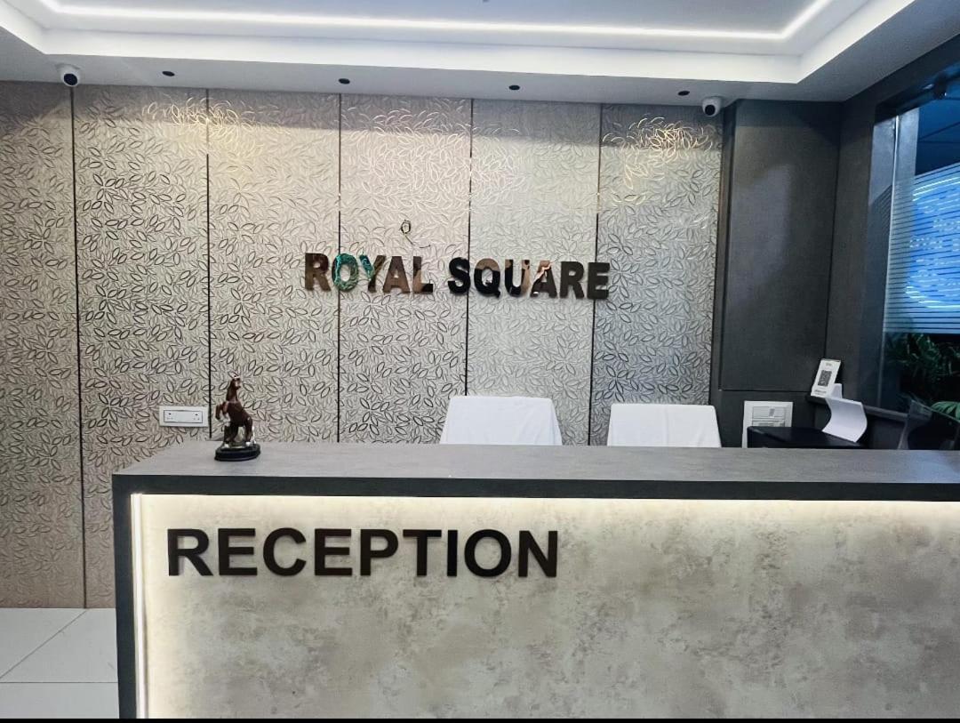 Hotel Royal Square جاندي نجر المظهر الخارجي الصورة