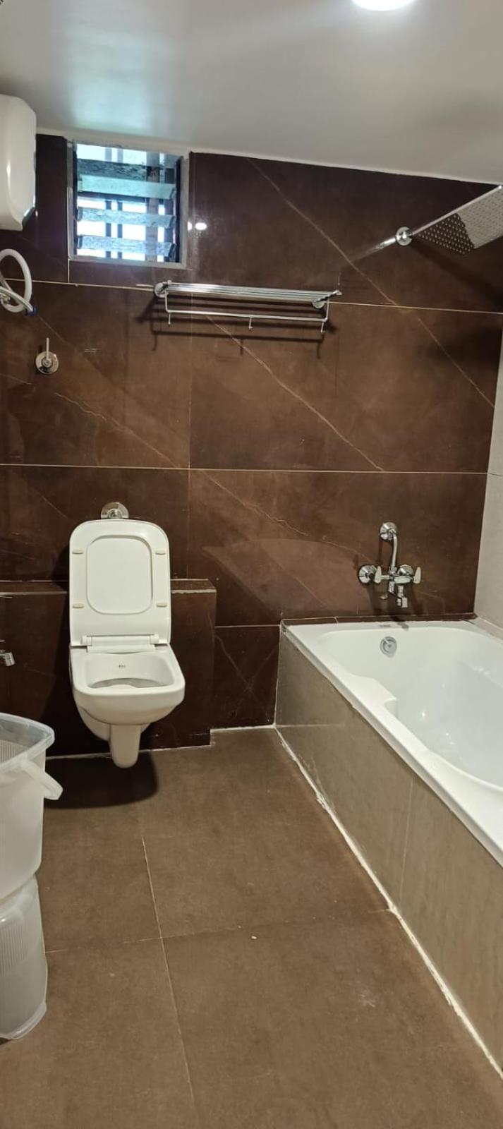 Hotel Royal Square جاندي نجر المظهر الخارجي الصورة